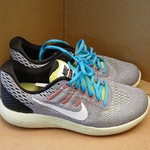Nike Lunarglide 8 Knit Running Shoes with Bright Blue Laces Women's 8.5 Sneakers